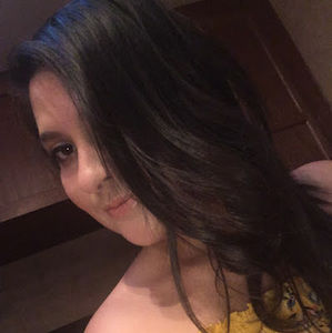 Meet your Posher, Fatima